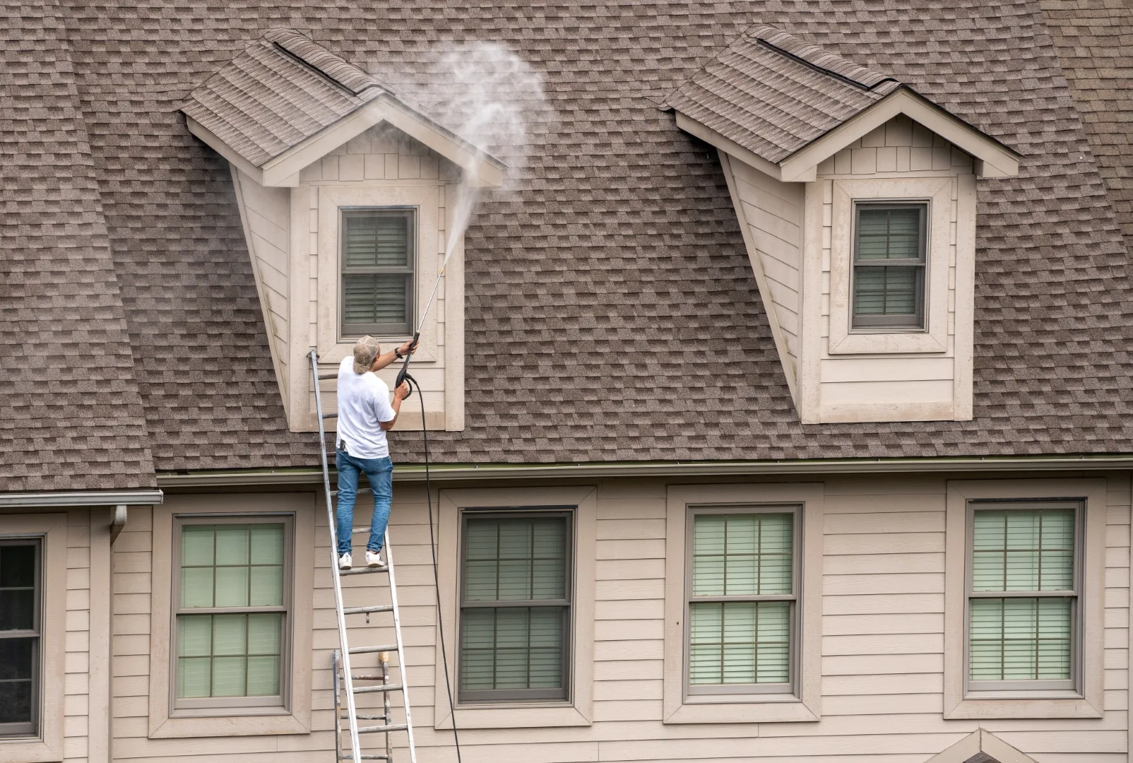 roof washing